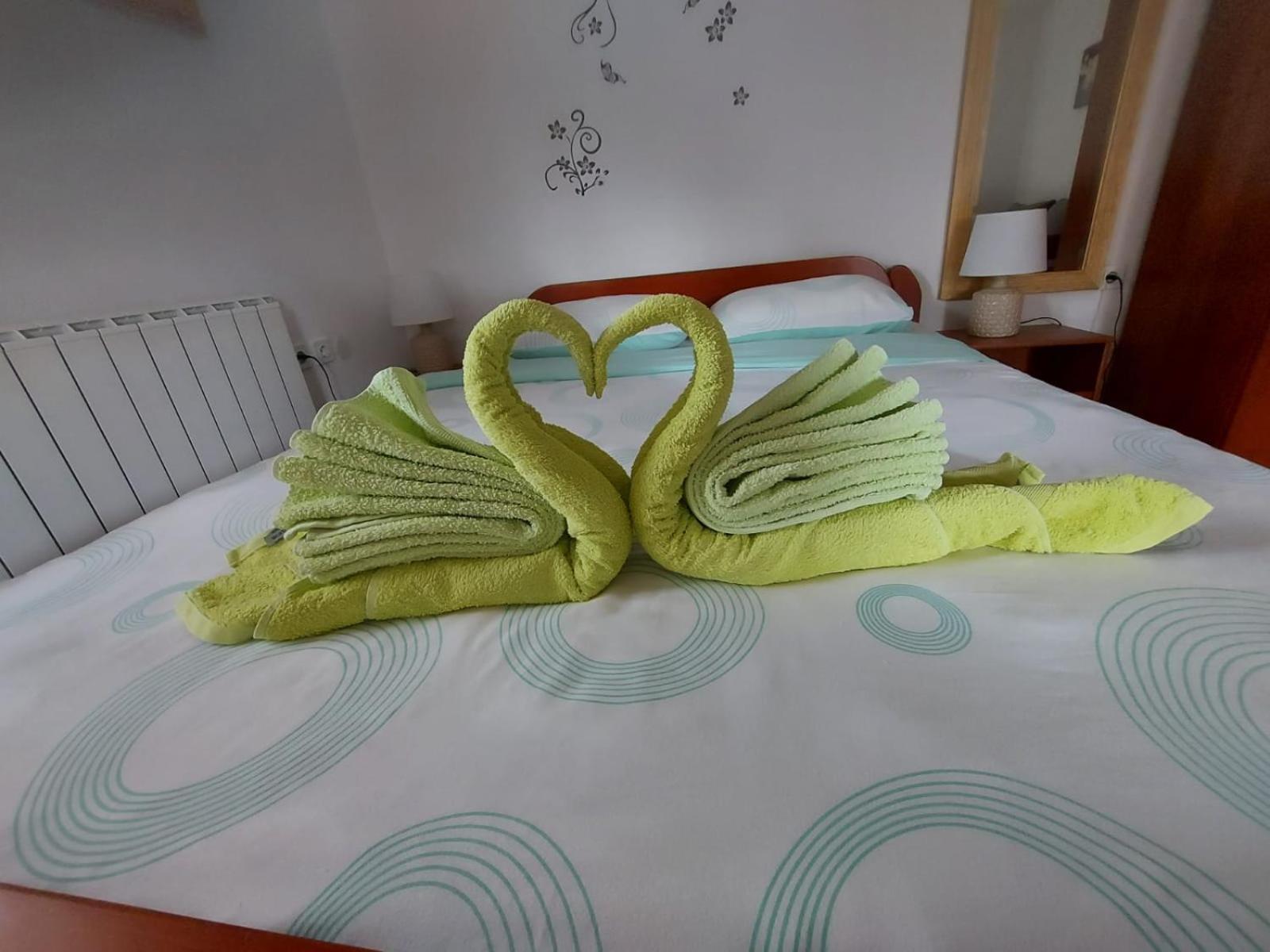 Apartments & Rooms Ramljak كورينيتسا الغرفة الصورة